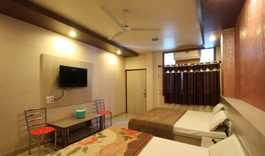 Hotel Pakeeza Ajmer Extérieur photo