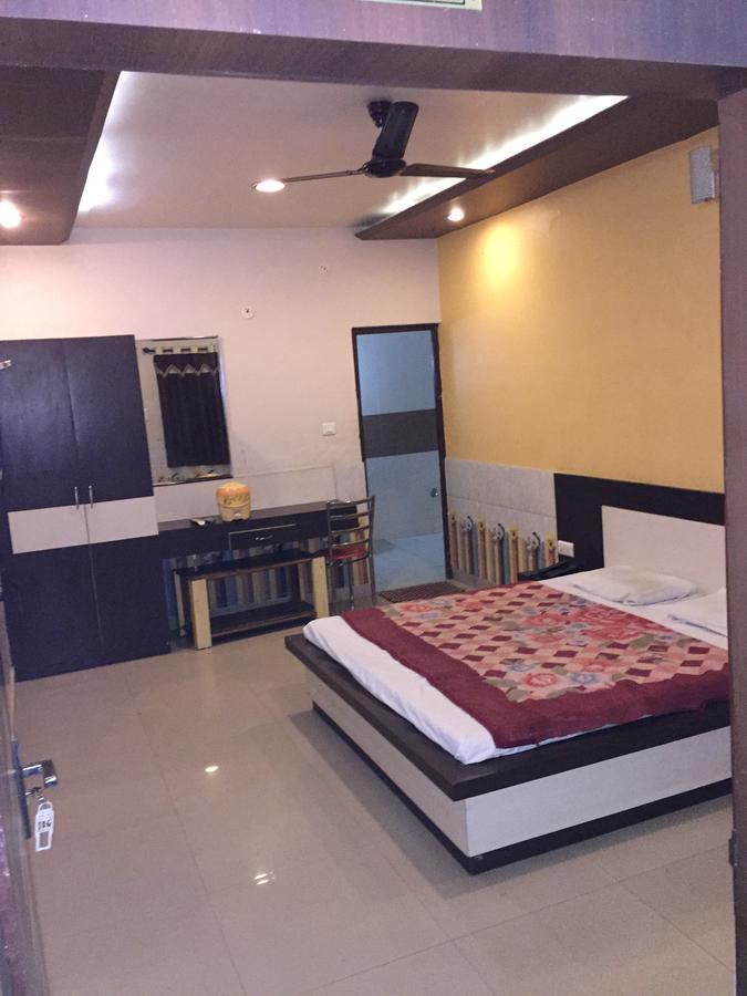 Hotel Pakeeza Ajmer Extérieur photo
